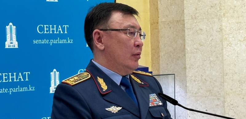 МВД о суициде в парке Горького: перед смертью девушка убила своего ребёнка