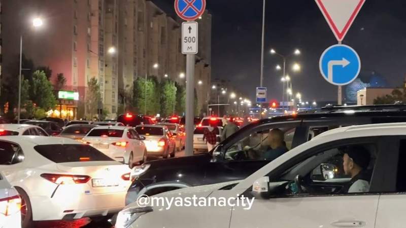 В Астане 9-бальные пробки на фоне приезда высоких гостей на ШОС
