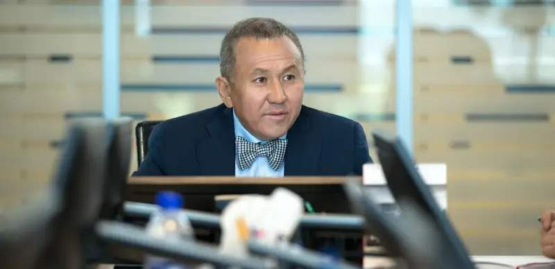 Узбекистан обгоняет Казахстан по темпам индустриализации, производства товаров и услуг – Нурлан Смагулов