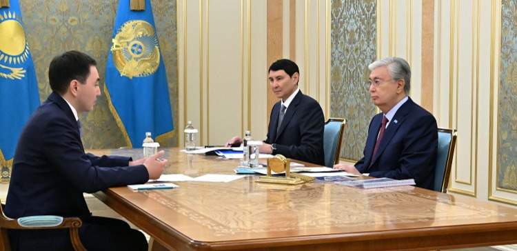 Президент Токаев принял главу Агентства по стратегическому планированию и реформам
