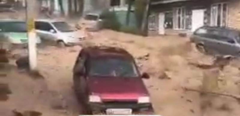 В Кыргызстане вновь сошёл сель