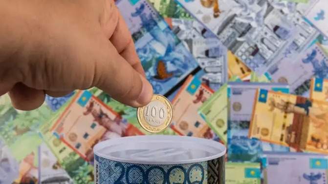 Торговля Казахстана достигла 55 млрд долларов за полгода. Доля Китая составила 20%
