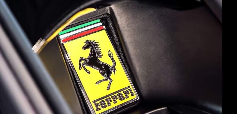 В Евросоюзе автомобили Ferrari можно купить за криптовалюту