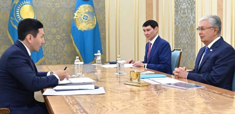 Жакупов представил планы "Самрук-Казына" Токаеву