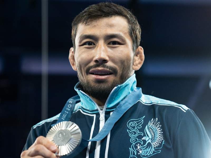 Демеу Жадраев взял серебро ОИ-2024