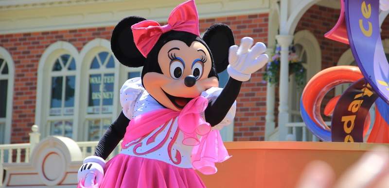 Disney пытается отклонить иск о смерти, ссылаясь на подписку Disney+