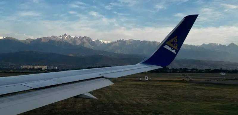 Самолёты Air Astana сильно пострадали от града и инцидентов в аэропортах: ведутся расследования