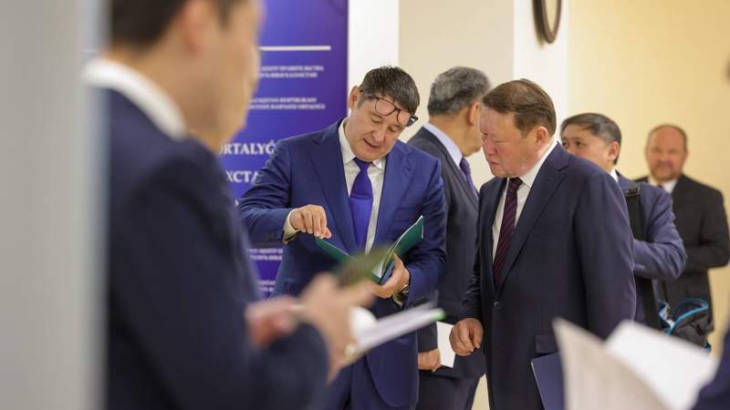 На противников строительства АЭС глава минэнерго пригрозил пожаловаться в полицию