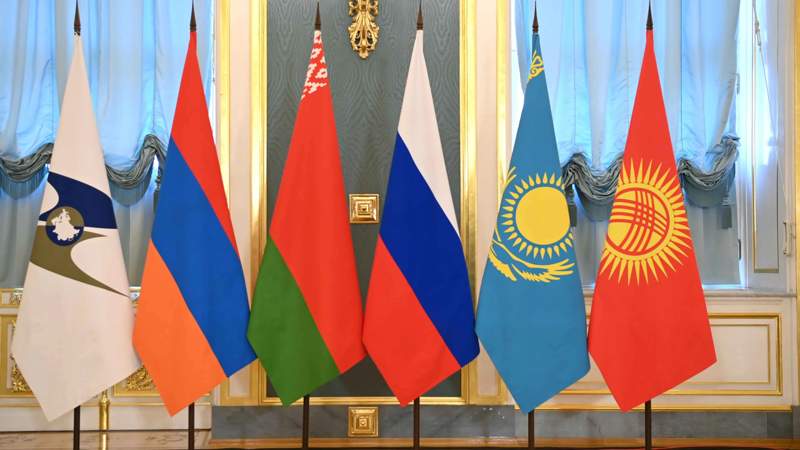 По инициативе России страны ЕАЭС введут маркировку на БАДы и пиво