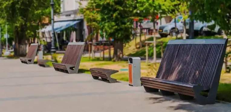 Бизнесменов в Алматы обязали устанавливать урны на своих территориях
