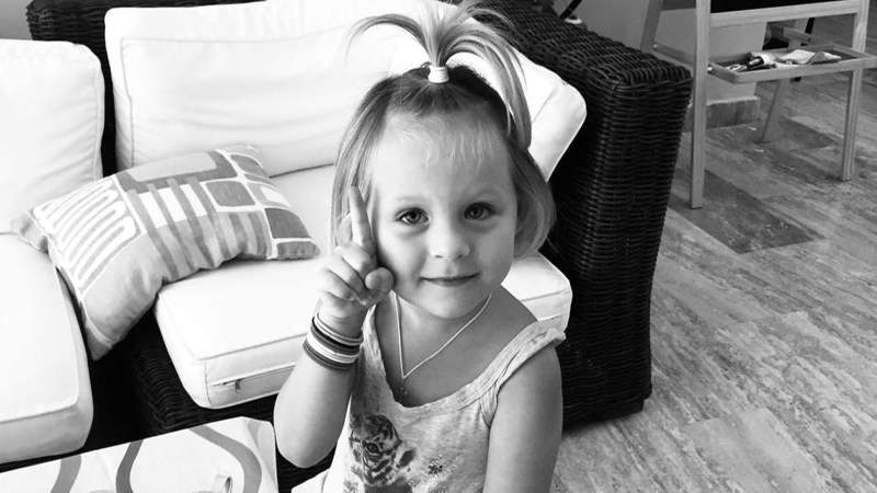 Загадочная смерть 6-летней Лизы Пылаевой в Алматы: суд вынес оправдательный приговор. Вся история о гибели девочки