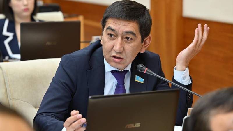 Несколько лет назад я бы не поверил, что буду выступать с трибуны парламента – депутат Заитов