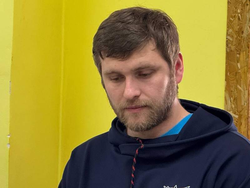 "Мы видели людей в масках". С чем связывают наблюдатели сбой связи и интернета в день референдума

