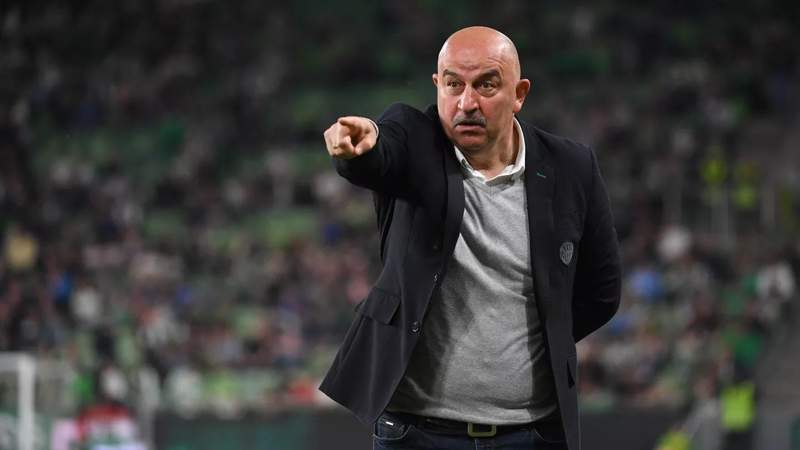 Ты по-французски сейчас говоришь? Черчесов уплатит штраф за шутку о казахском языке