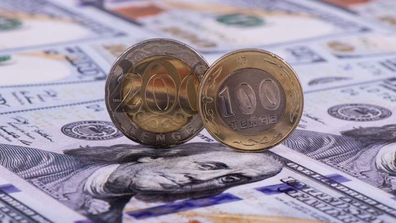 Надбавка к пенсии с 2025 года: в минтруда призвали не верить фейкам