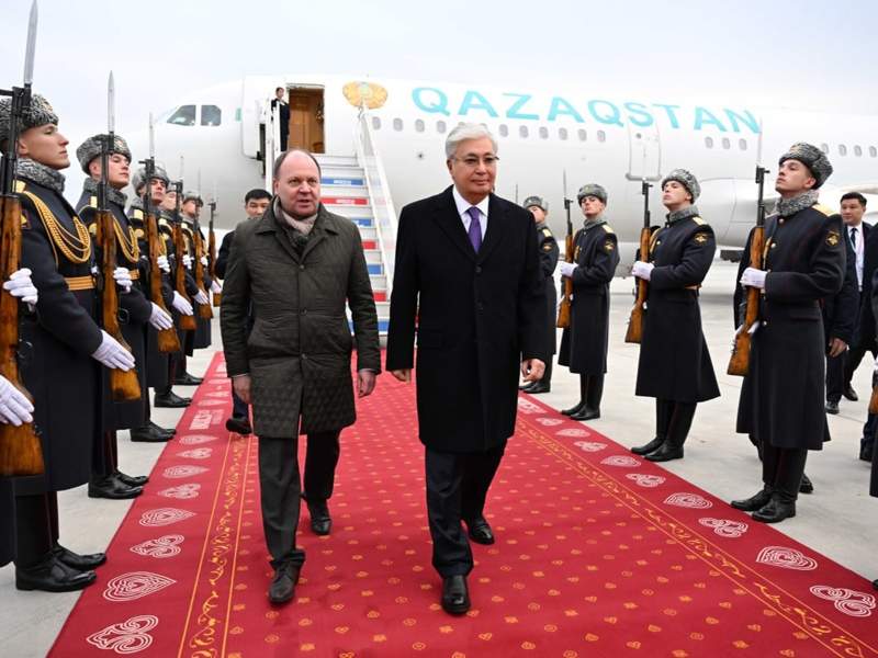 Токаев прибыл в Казань для участия в саммите БРИКС