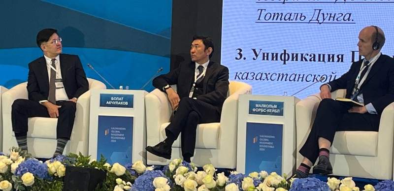 Советник президента Акчулаков предупредил о надвигающемся дефиците нефти и газа