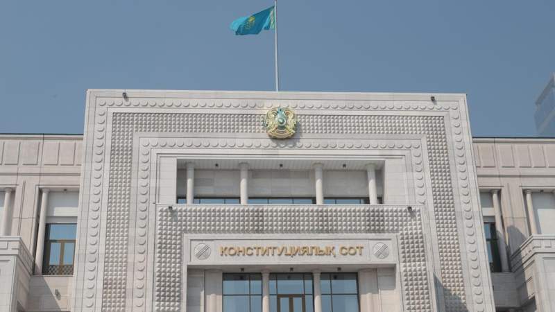 Запрет на телефонные переговоры для осуждённых: Конституционный суд проверит нормы