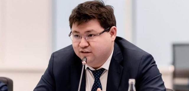 Адиль Кусманов возглавил Центр международных программ