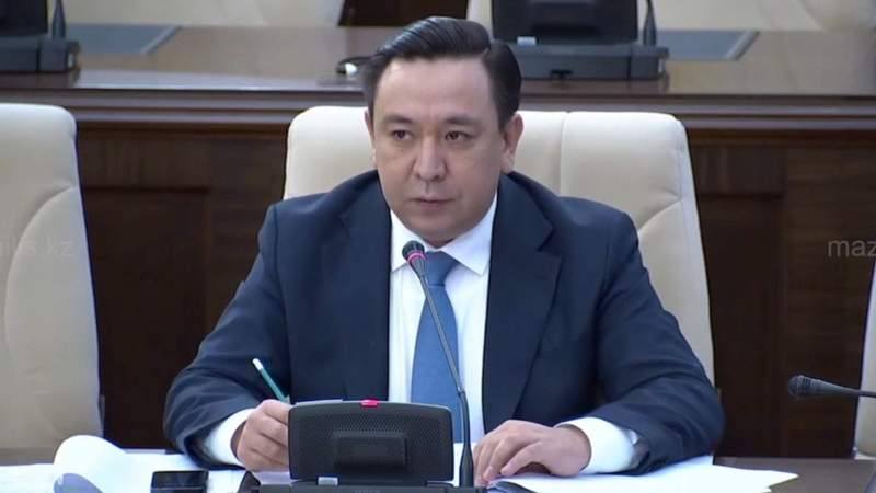 Депутаты попросили объяснить, чем накопительная система “Келешек” лучше прежней