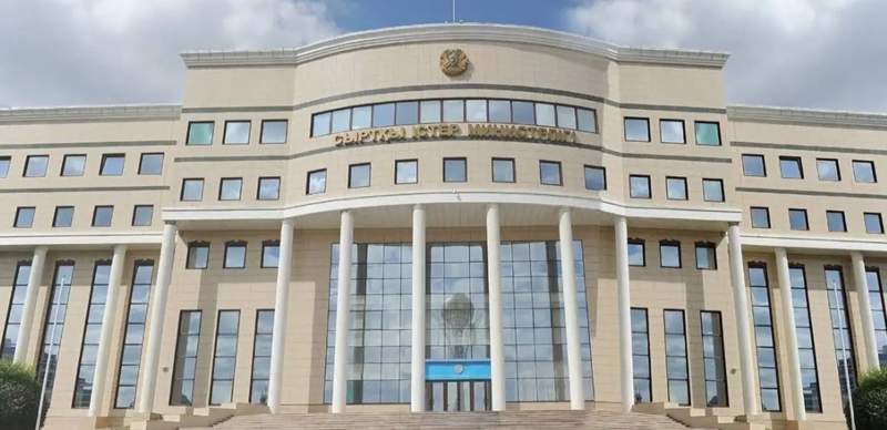 Обращений от казахстанцев по эвакуации из Украины не поступало – МИД РК