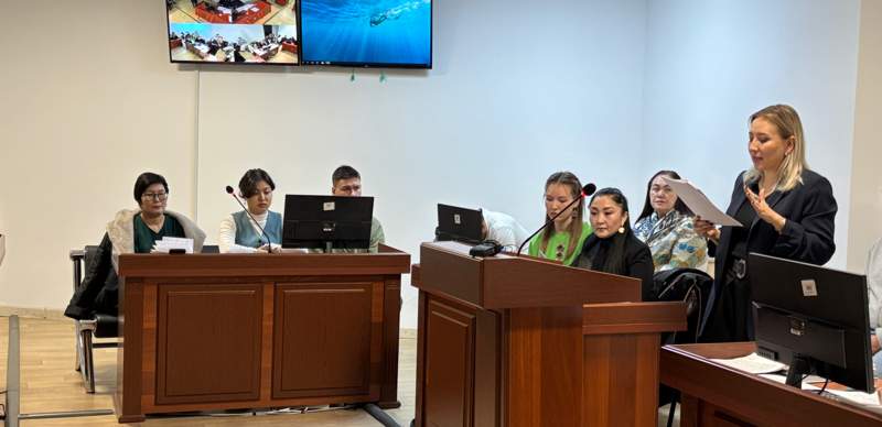 Кому щедро раздали 5000 грантов? Как проходит суд выпускницы против миннауки