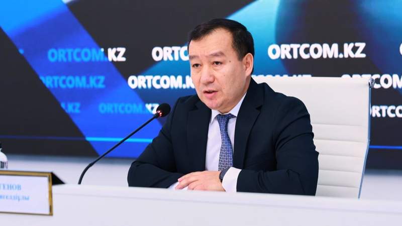 Минторговли объяснило условия законности 10-процентного сбора в общепите за обслуживание