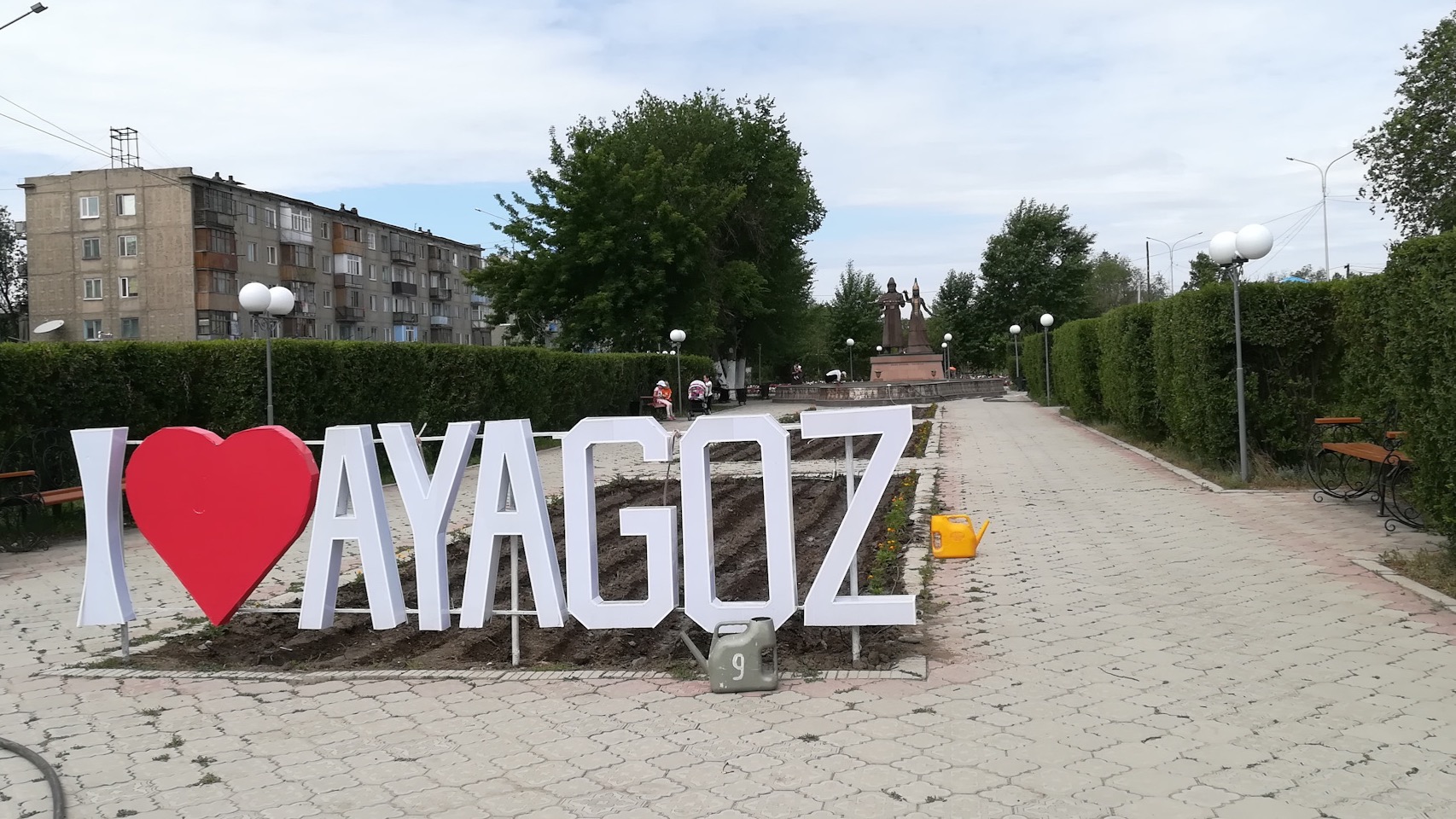 В Аягозском районе ликвидировали пожар на подстанции: что происходит сейчас