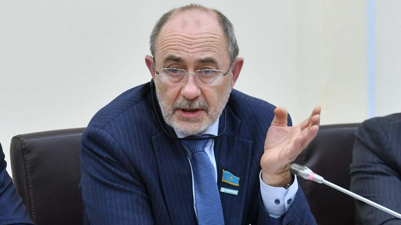 Павел Казанцев