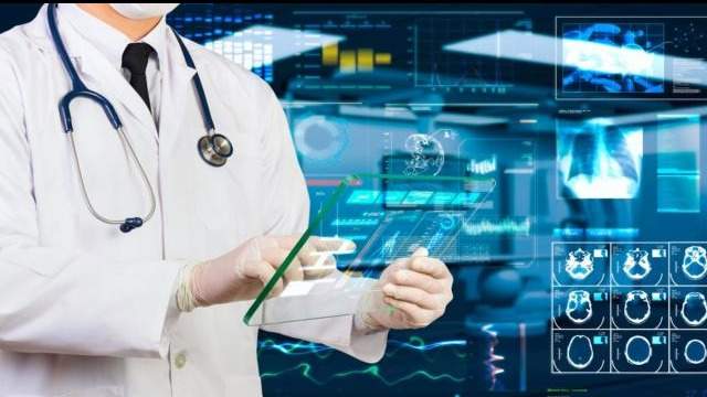 Онлайн-формат: с 2025 года работников сферы питания обяжут проходить медосмотры по цифровой медкнижке
