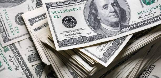 Нацбанк в декабре продал 307 млн долларов для стабилизации курса тенге