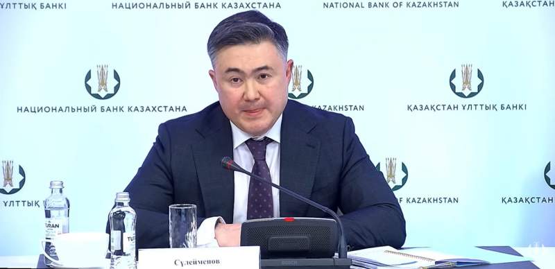 Депутаты требуют от Нацбанка понизить базовую ставку, чтобы побороть инфляцию. Что здесь не так