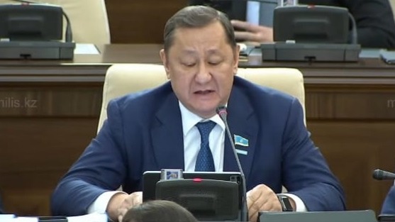 Пополнять бюджет можно за счёт роста экономики, а не повышения налогов – мажилисмен Бейсенгалиев 
