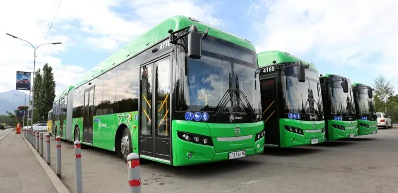 К 2027 году в Алматы запретят проезд  дизельных автобусов по городу