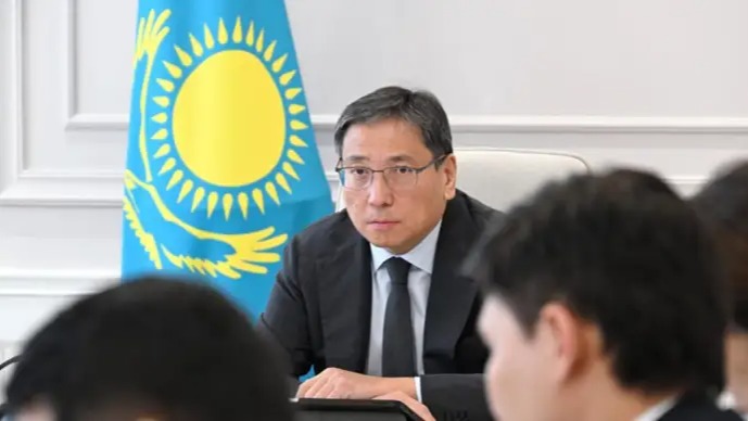 Взлетевший тариф на воду прокомментировал аким Алматы Ерболат Досаев
