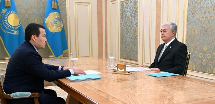 Касым-Жомарт Токаев поручил Алихану Смаилову проверить "Самрук-Казыну"