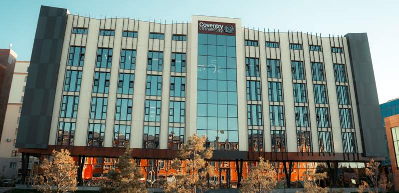 Заявки на гранты начал принимать первый британский университет в Астане