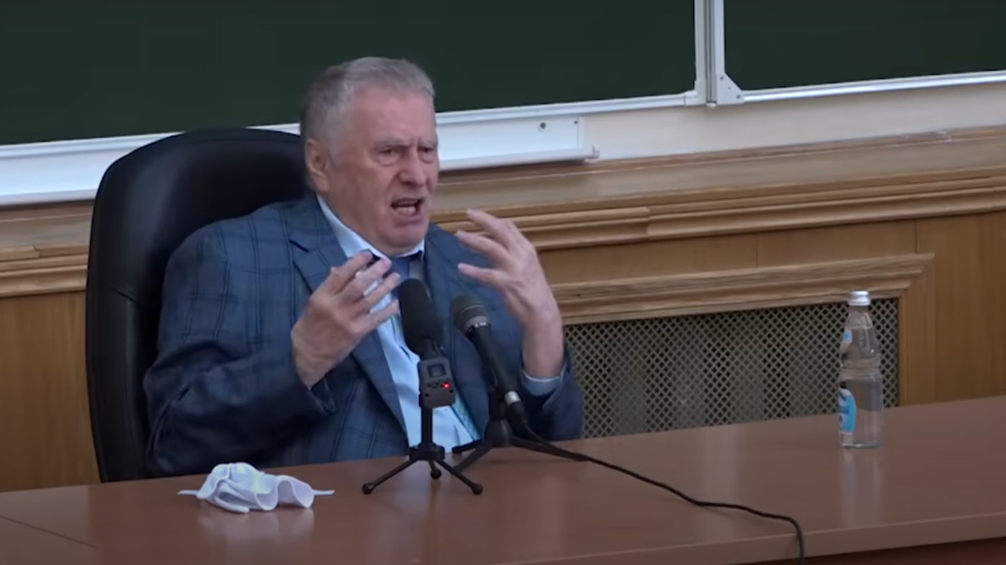 Памятник Владимиру Жириновскому могут открыть в Алматы – ТАСС
