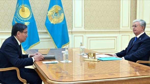 Президент поручил акиму Досаеву наладить освещение, водоснабжение и благоустроить улицы в Алматы