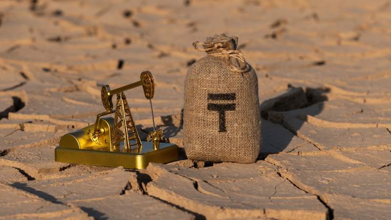 Страны ОПЕК+ решили нарастить добычу нефти с мая: Казахстану повысили квоту