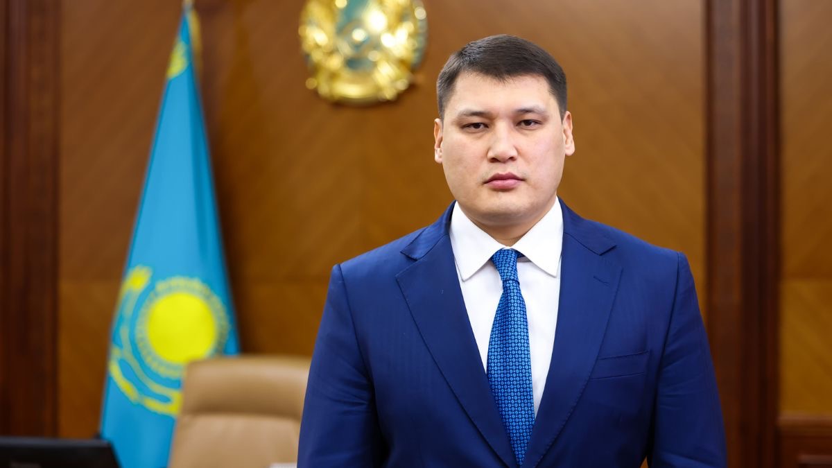 Берденов собирался инициировать увольнение подозреваемого: новые подробности нападения