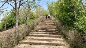 Тропу здоровья на "Кок-Тобе" сделали из  шпал – в парке подтвердили это после жалобы на запах 
