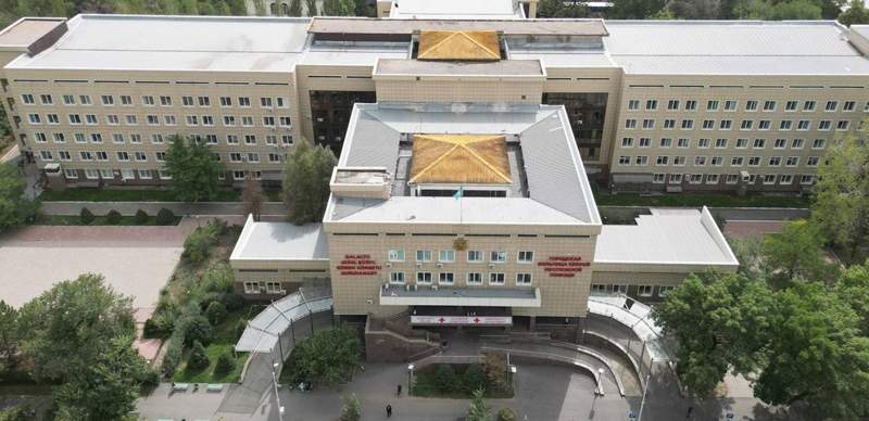 В БСНП Алматы произошёл сбой: на экранах высветились данные пациентов
