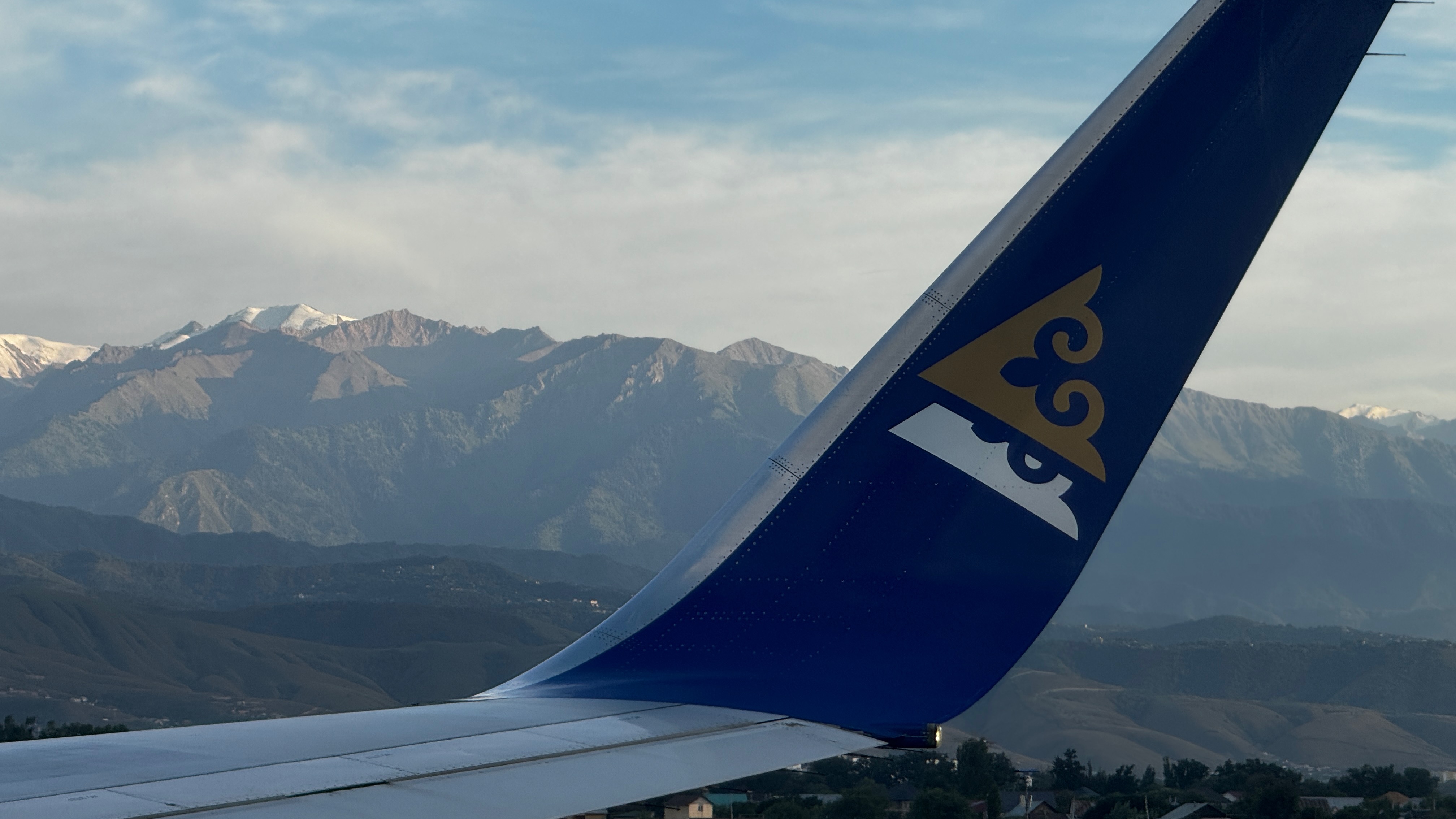 Air Astana отменила рейсы в Индию на фоне обострения конфликта в регионе