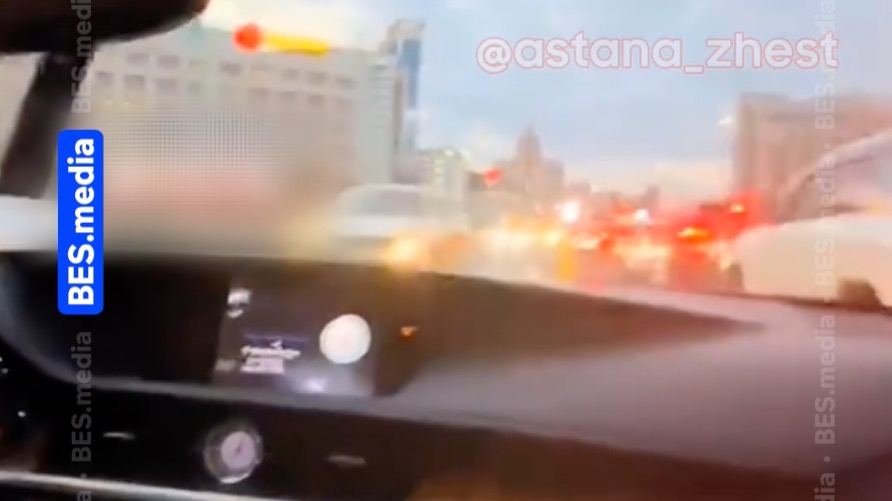 В центре Астаны водитель Lexus выехал на встречку – его сдал друг