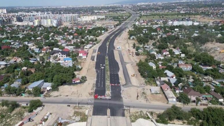 Пробивка проспекта Абая в Алматы: движение на новом участке открыто
