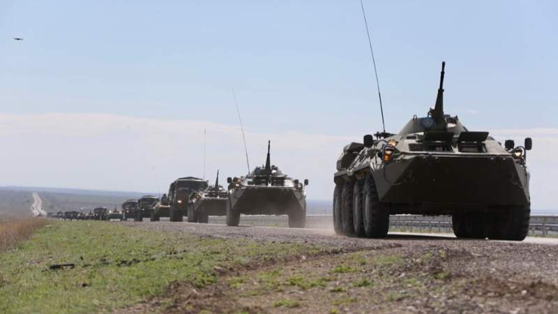 Военные машины на дорогах: минобороны призвало казахстанцев сохранять спокойствие