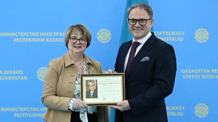 Посол Великобритании в Казахстане Кэти Лич завершает дипломатическую миссию
