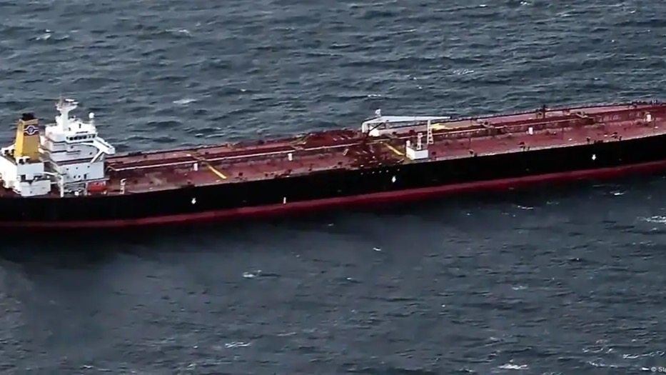 В минэнерго отреагировали на сообщения о "казахстанской нефти" на взорвавшемся танкере у берегов Ливии