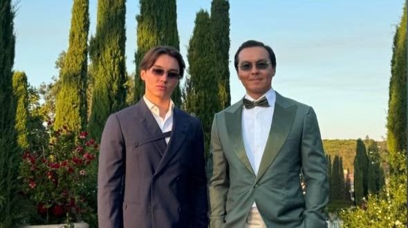 Нурали Алиев показал правнука Назарбаева